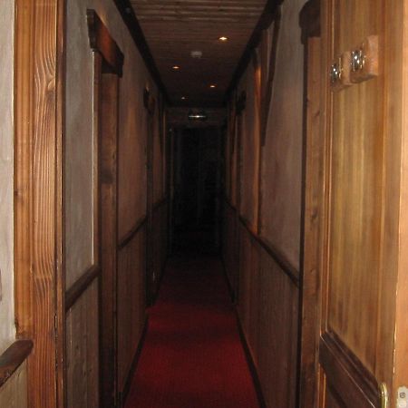 Le Relais De L'Abbaye Hotel Tournus Eksteriør billede