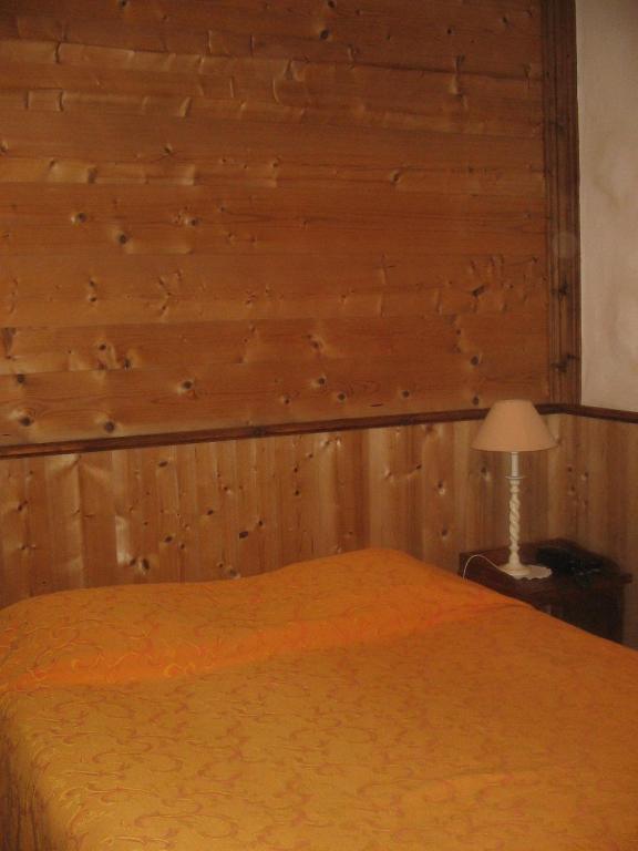 Le Relais De L'Abbaye Hotel Tournus Værelse billede