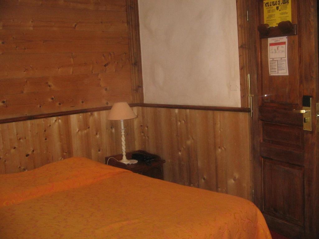 Le Relais De L'Abbaye Hotel Tournus Værelse billede
